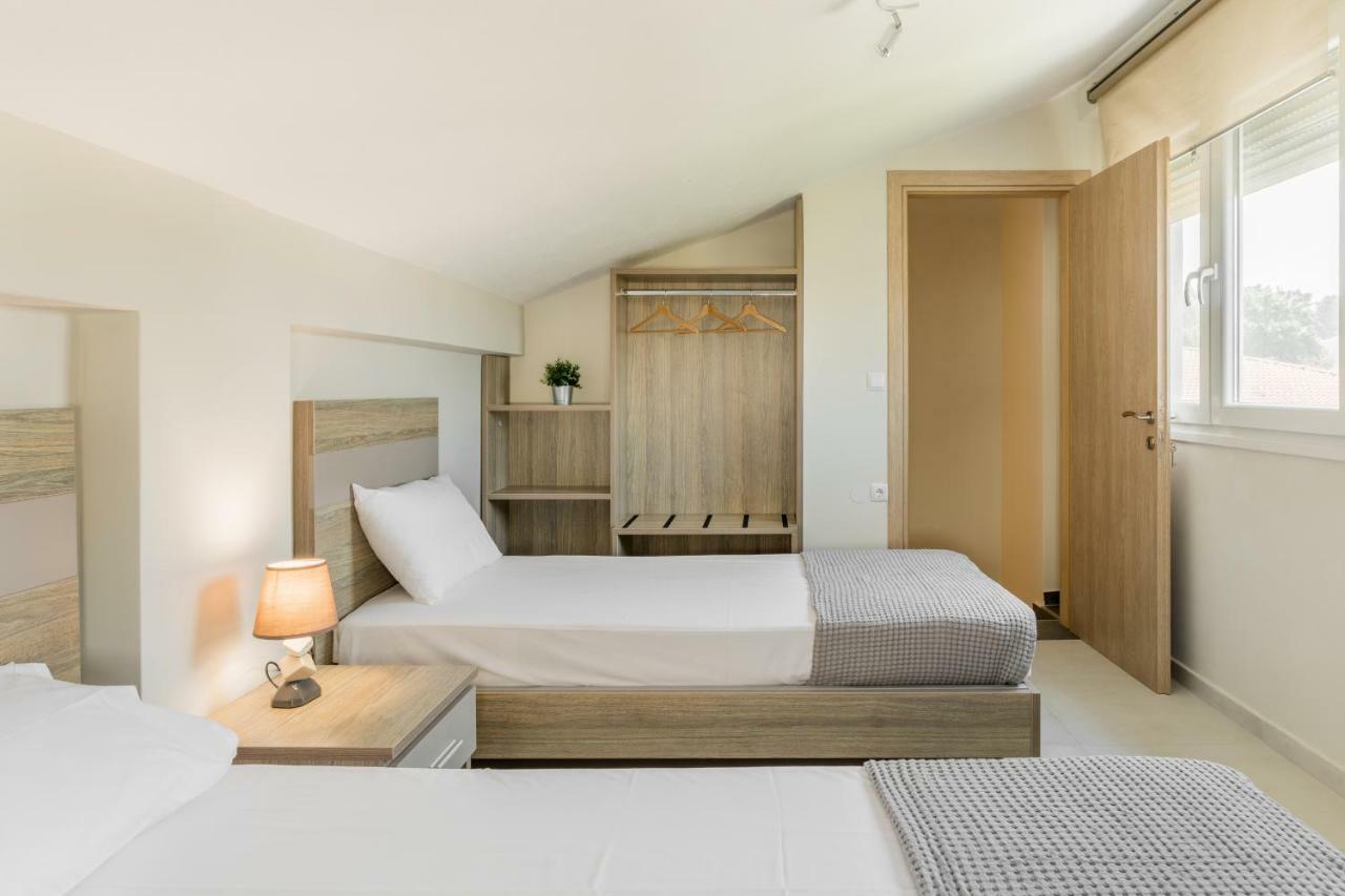 V Luxury Apartments Siviri Exterior photo